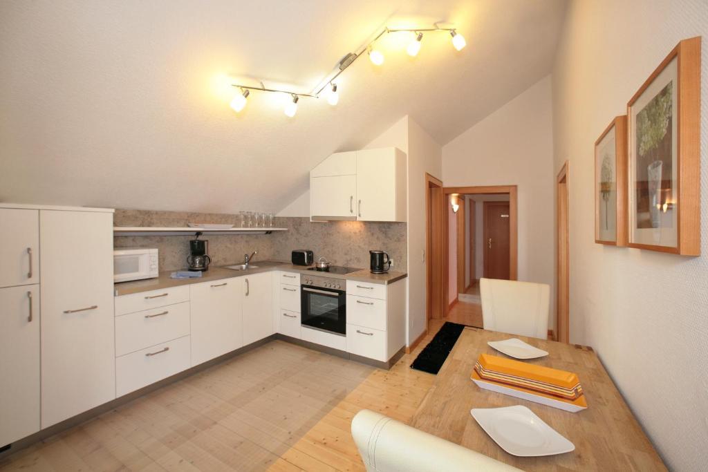 City Apartments Mozart Zell am See Kamer foto